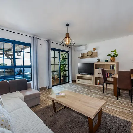 Holiday home Bella Vista 234