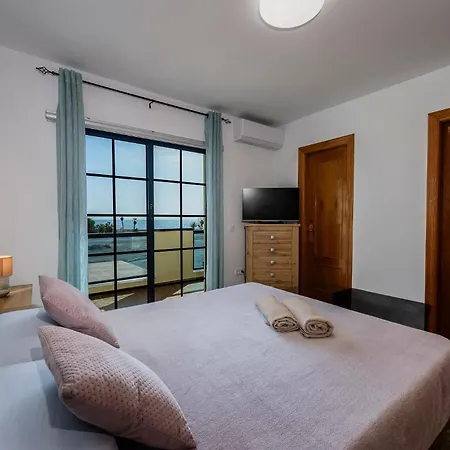 Bella Vista 234 * La Lajita